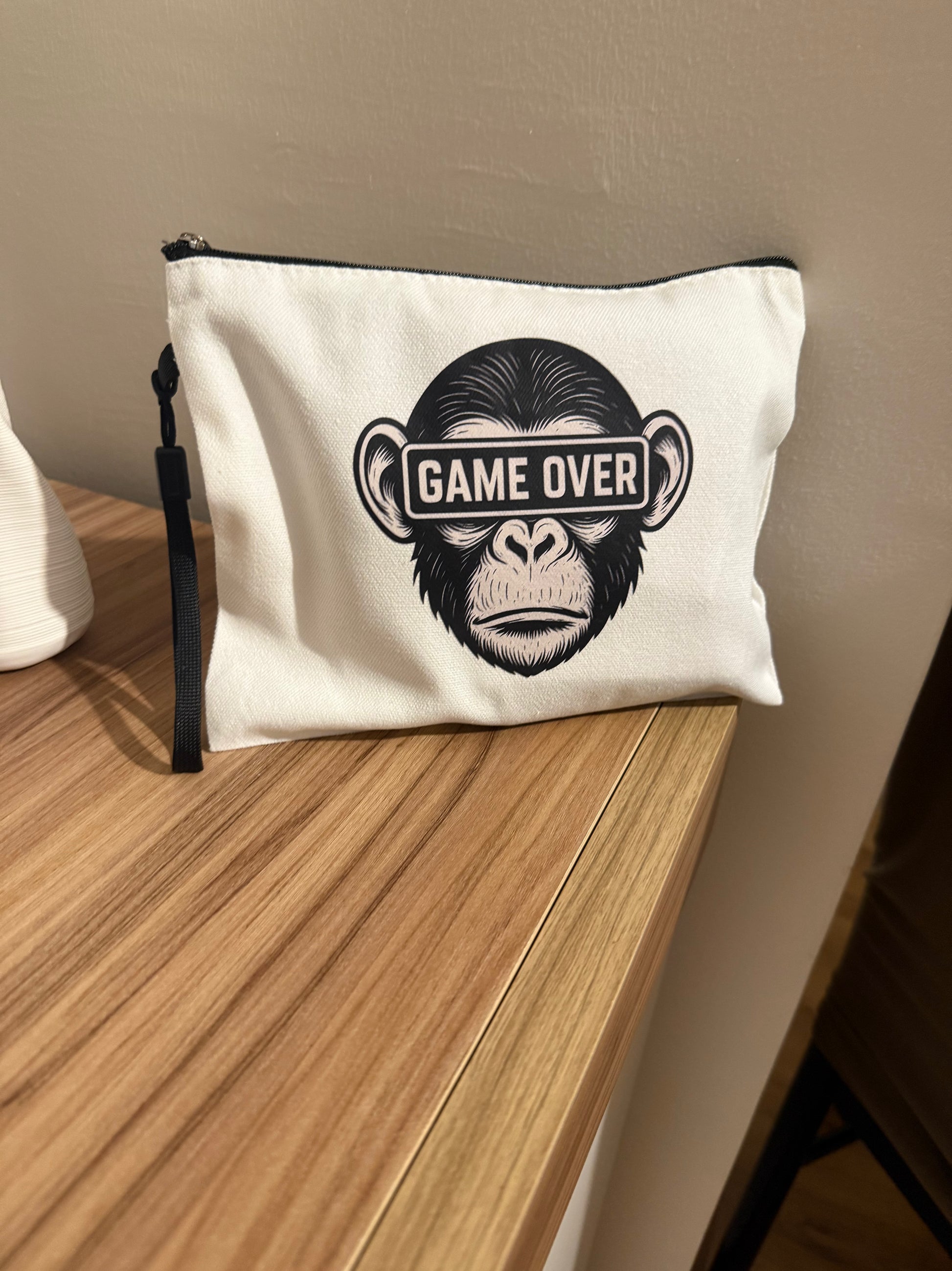 Pochette Scimmia GAME OVER – Edizione Limitata
