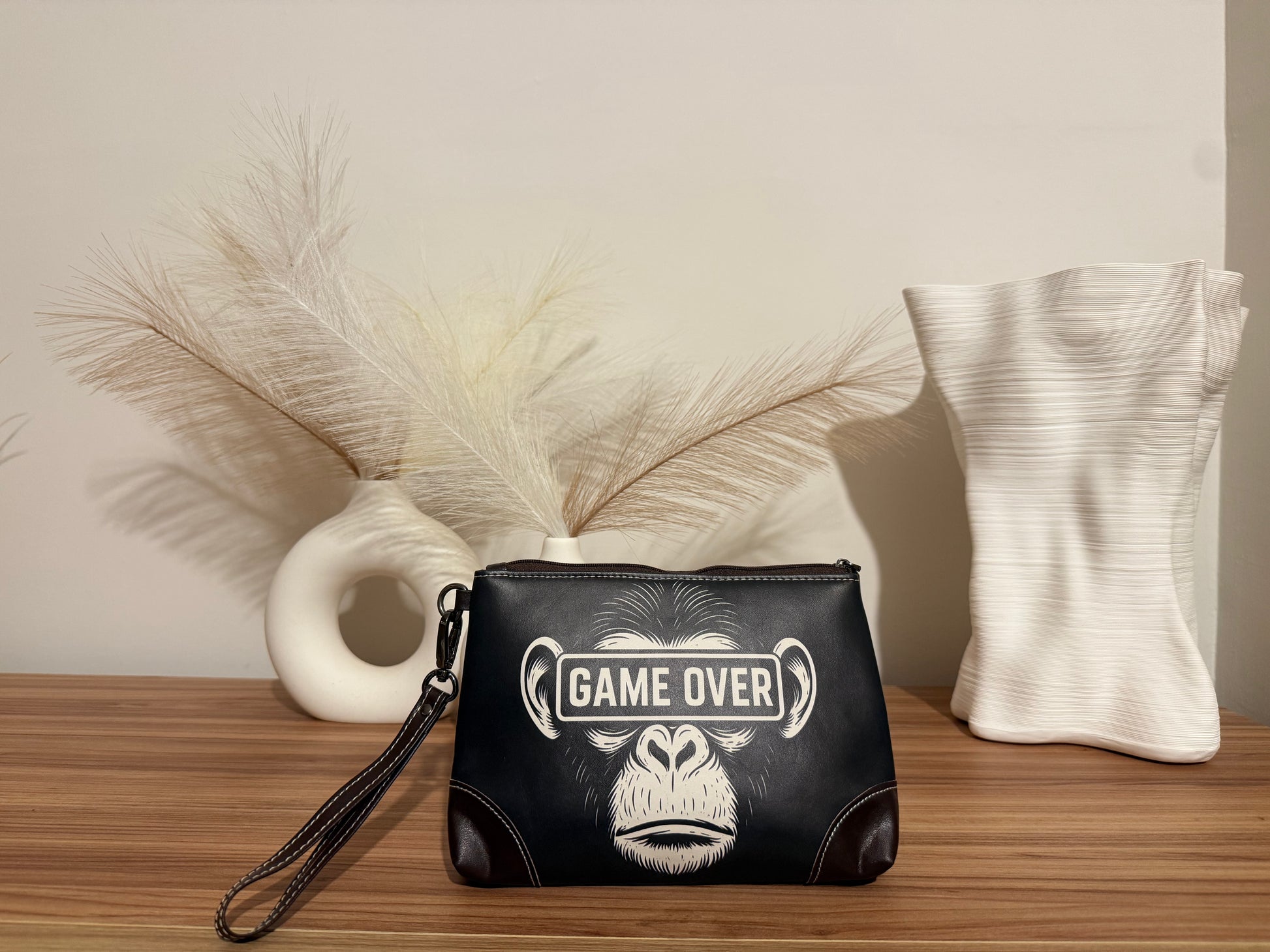 Pochette Scimmia Game Over – Edizione Limitata in Pelle